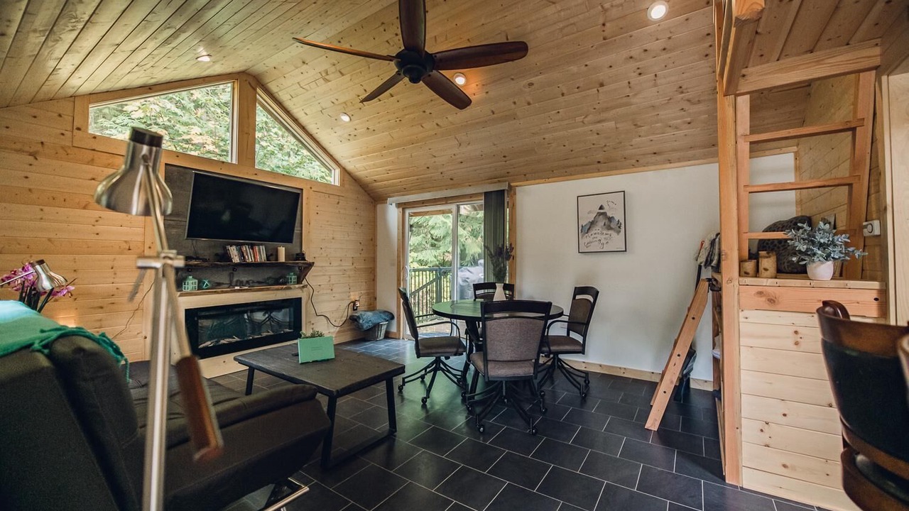 Photo of Livingroom in Port Angeles