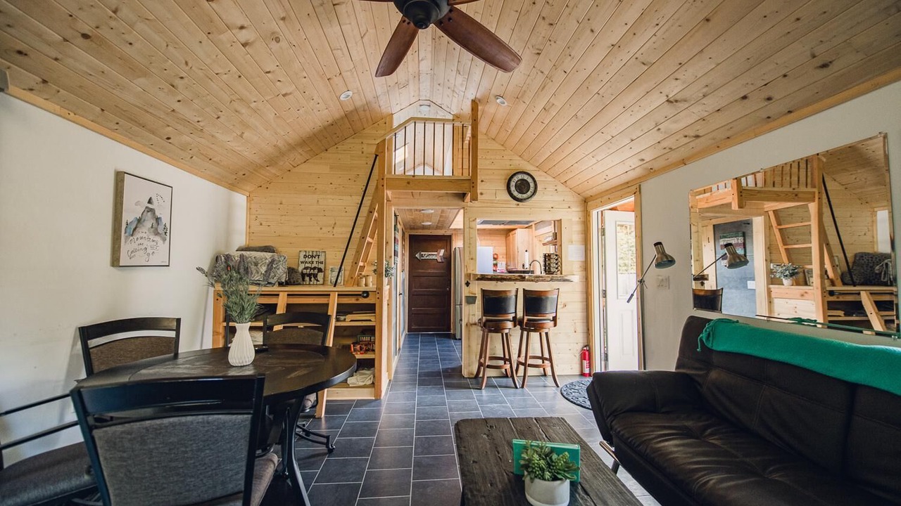 Photo of Livingroom in Port Angeles