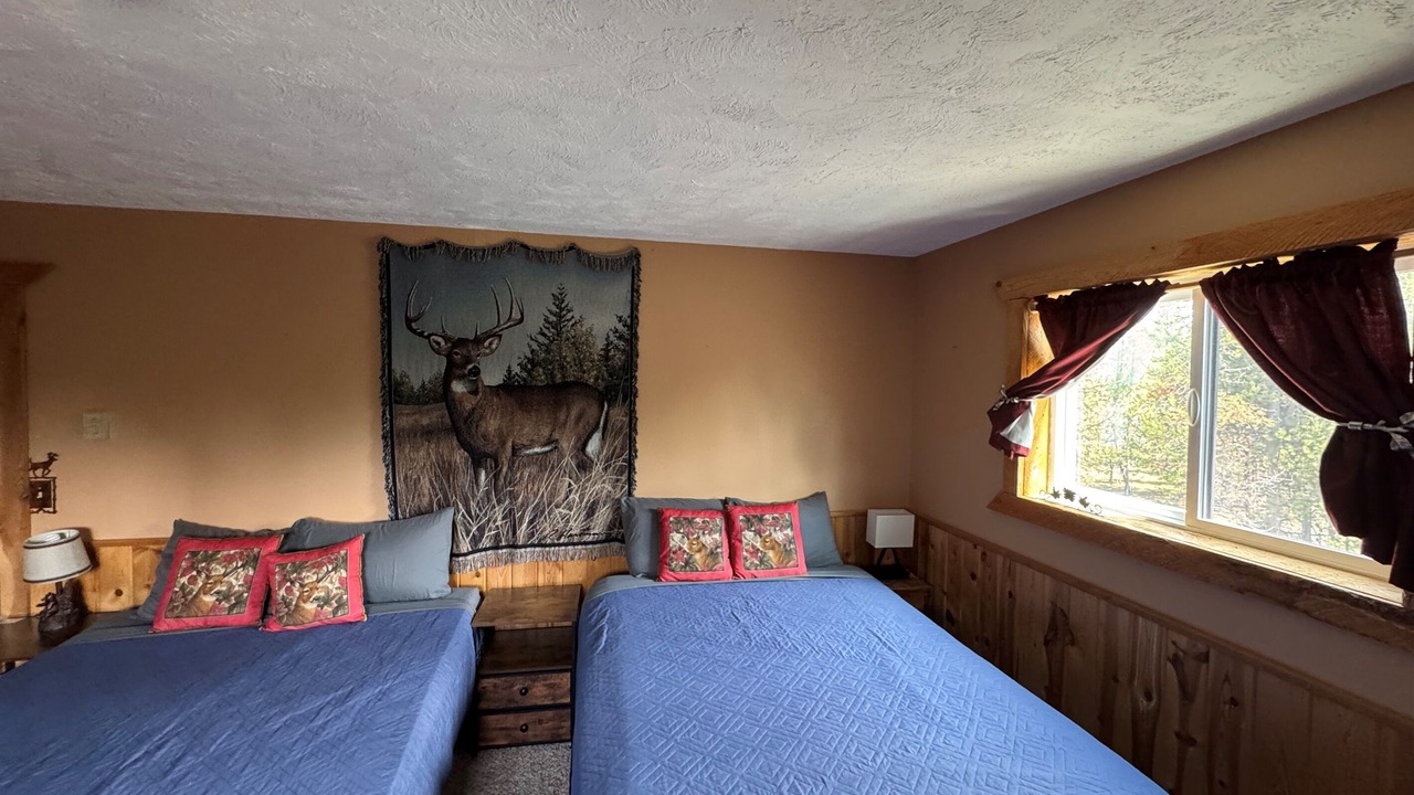 Photo of Bedroom in Island Park