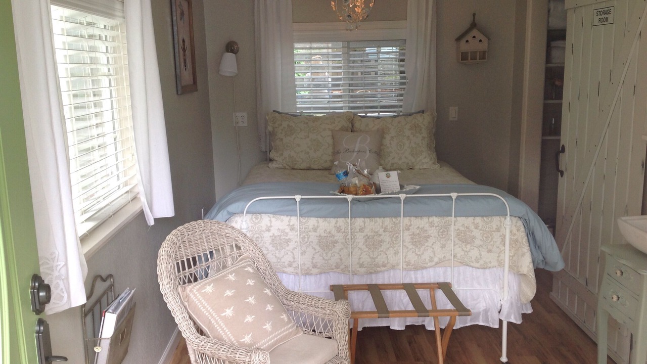 Photo of Bedroom in Artondale