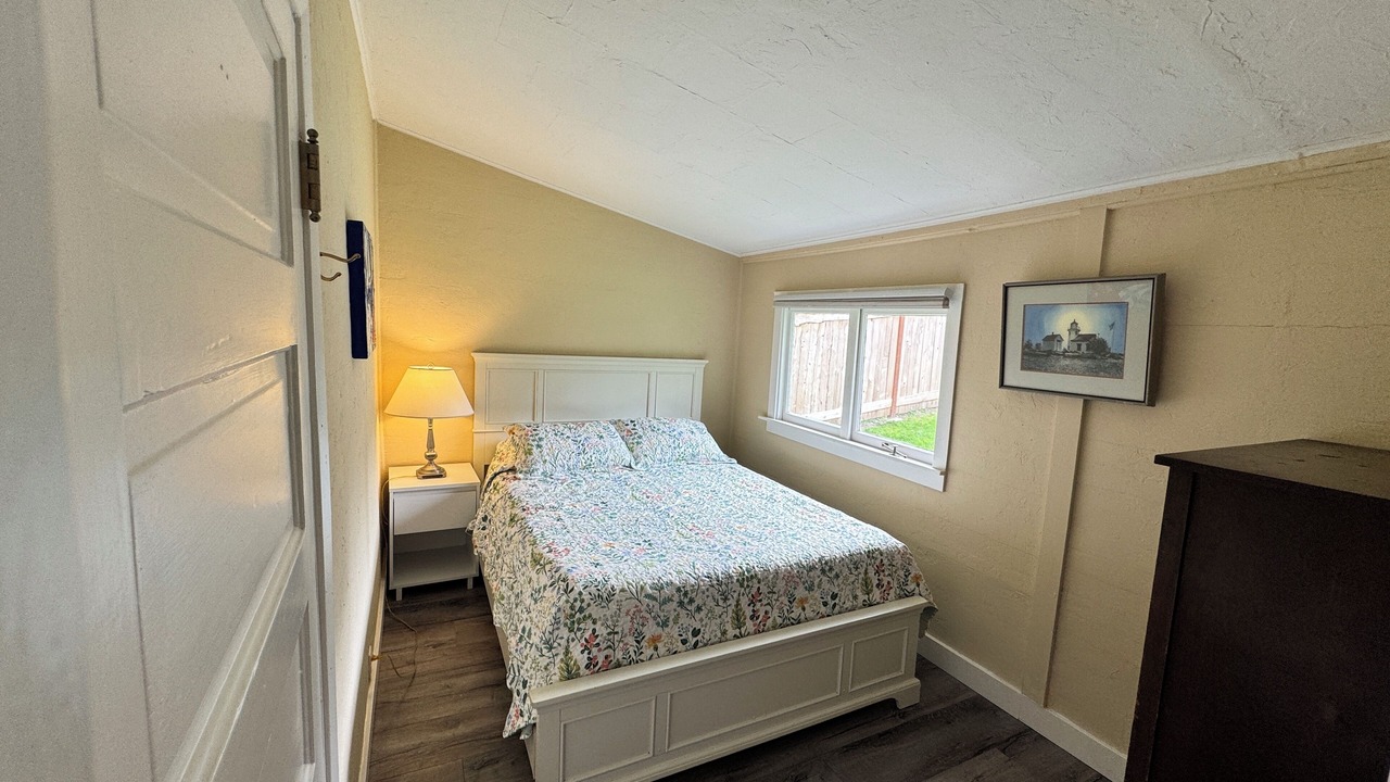 Photo of Bedroom in Vashon Island
