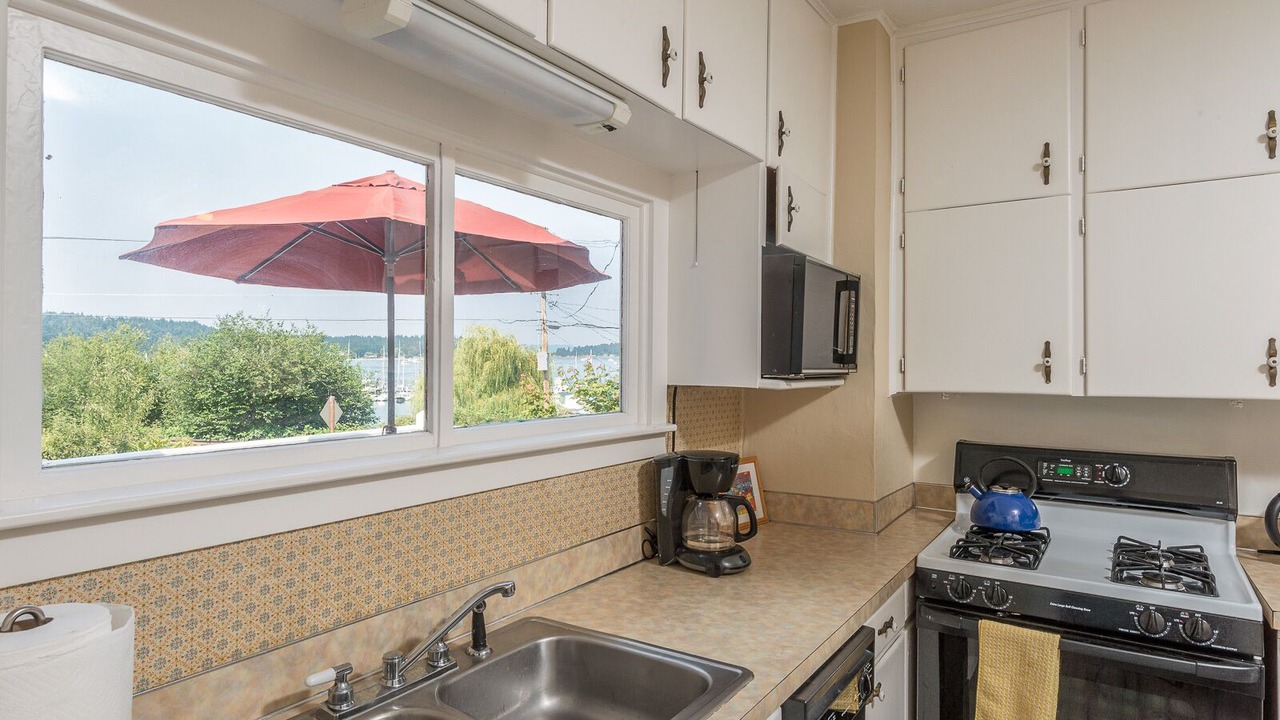 Photo of Kitchen in Vashon Island