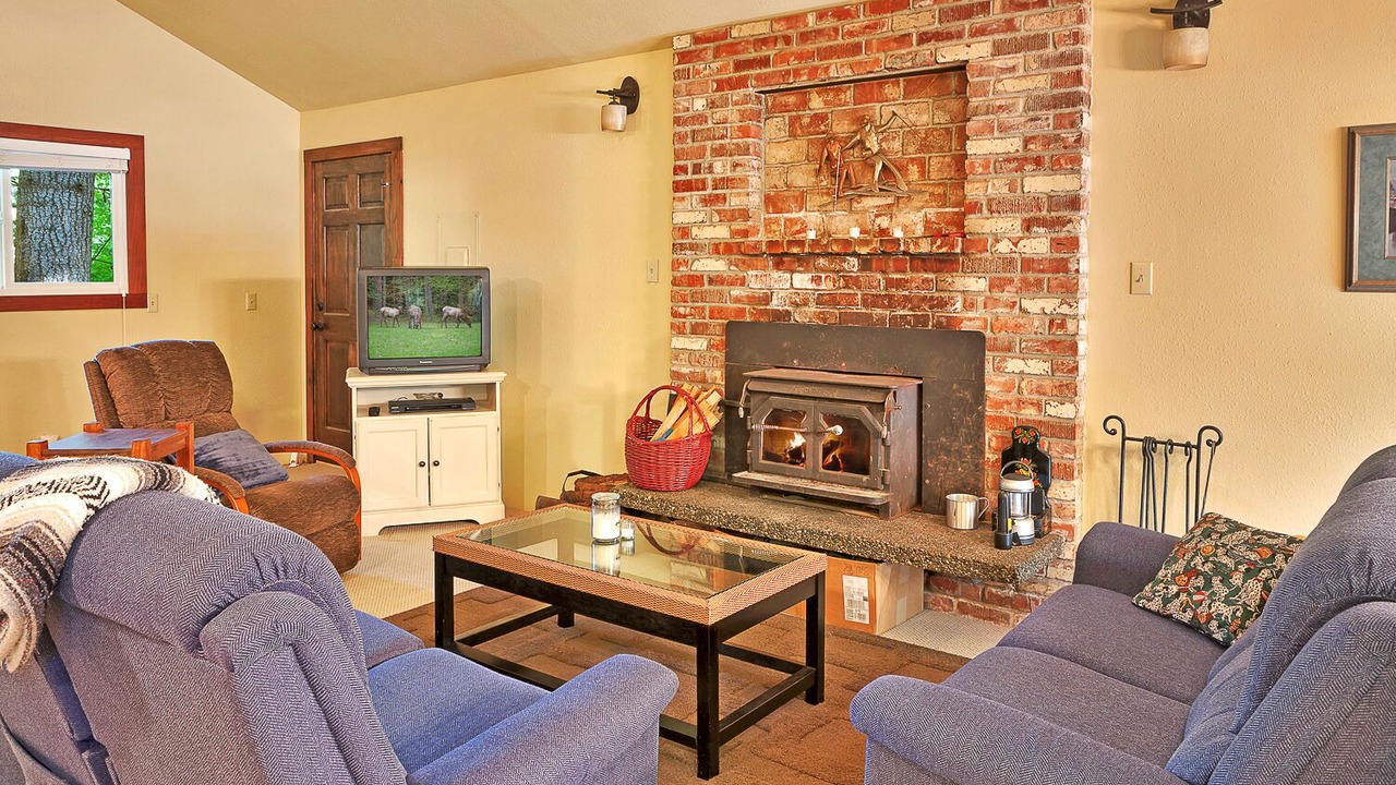 Photo of Livingroom in Enumclaw