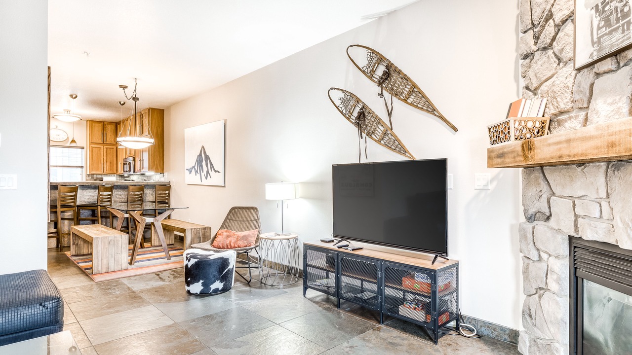 Photo of Livingroom in Government Camp
