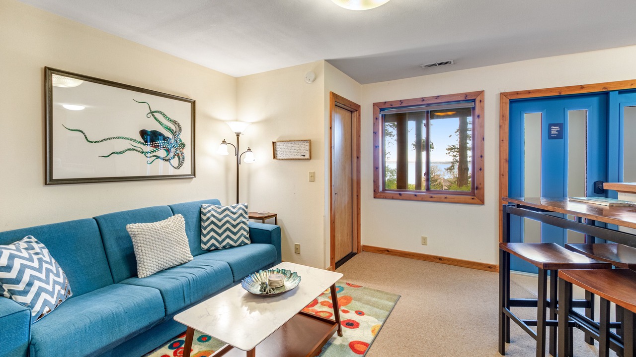 Photo of Livingroom in Coupeville