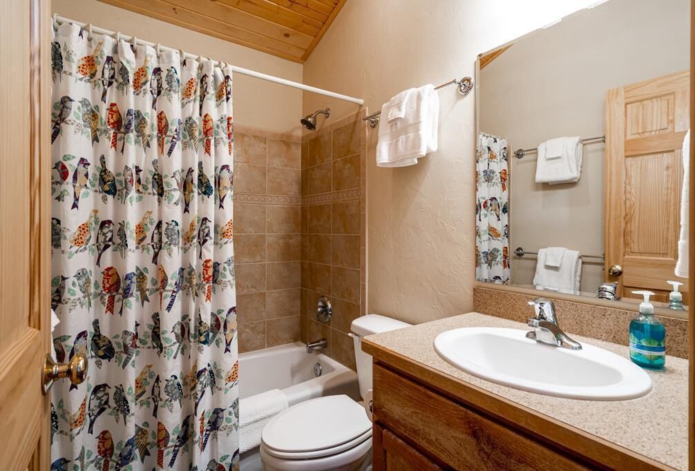 Photo of Bathroom in Lazy Acres