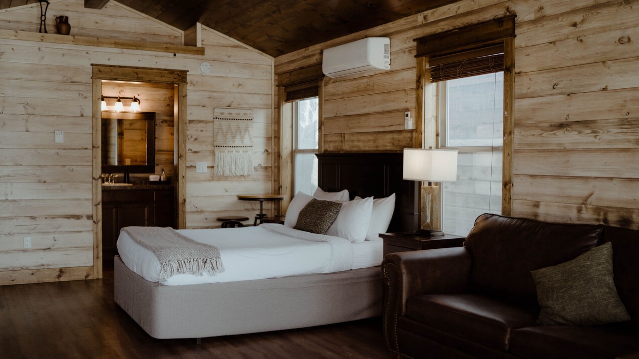 Photo of Bedroom in Victor