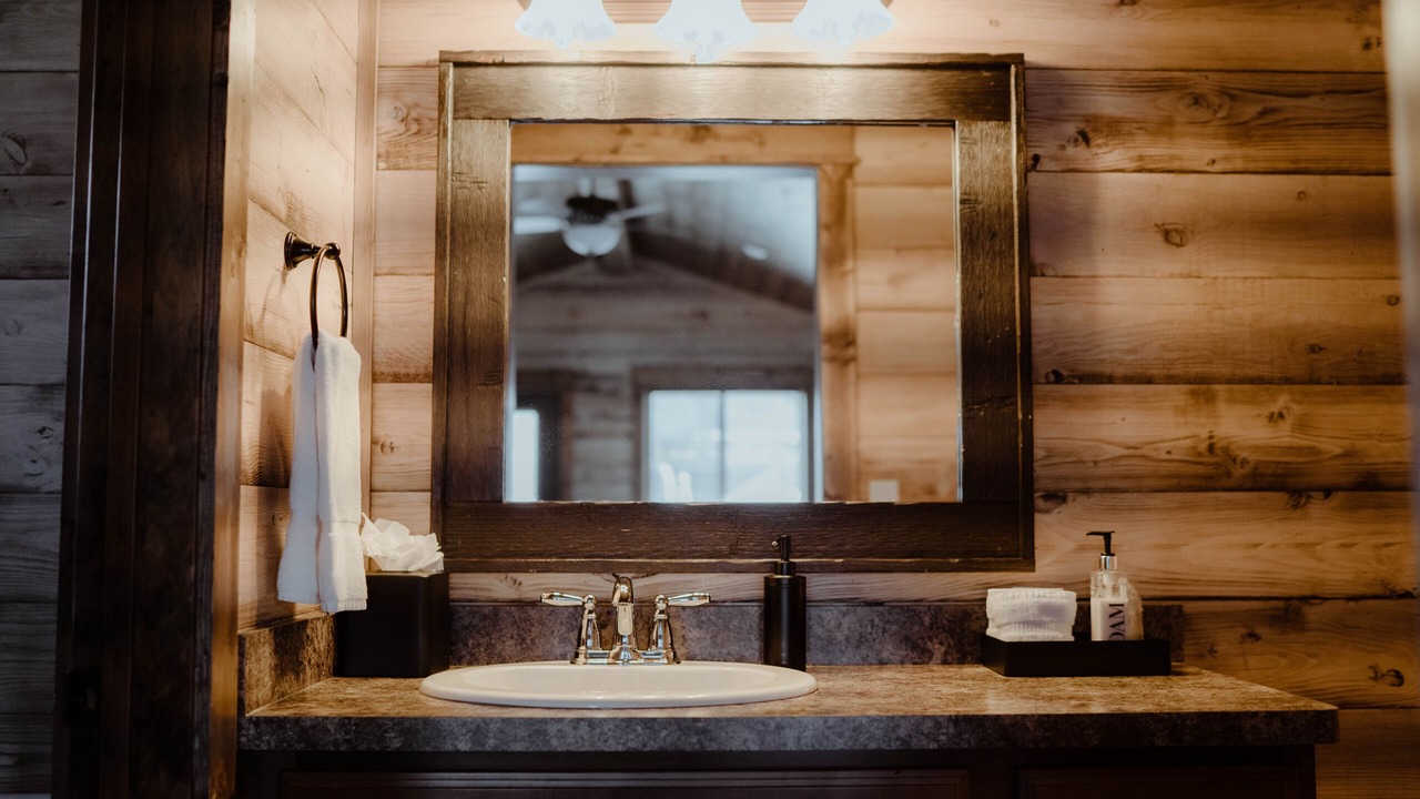 Photo of Bathroom in Victor