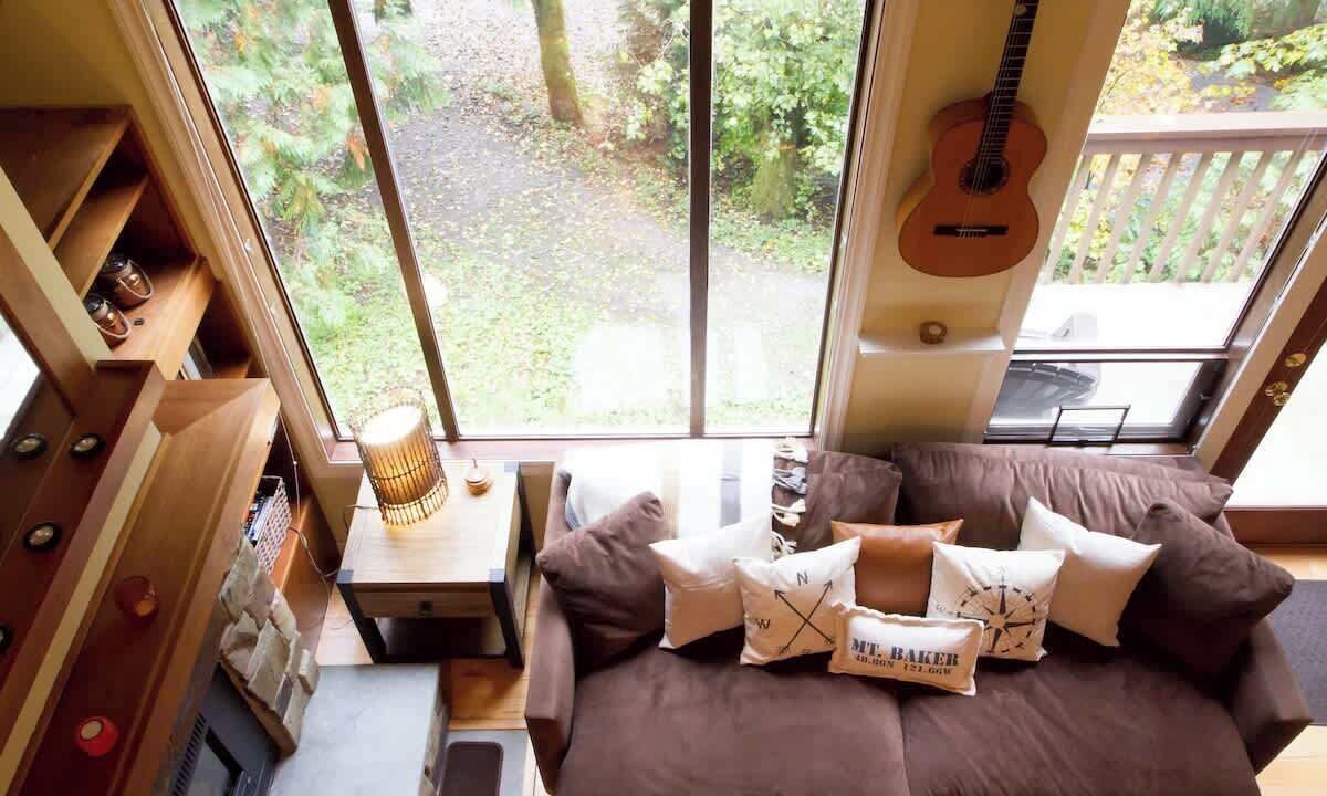 Photo of Livingroom in Glacier