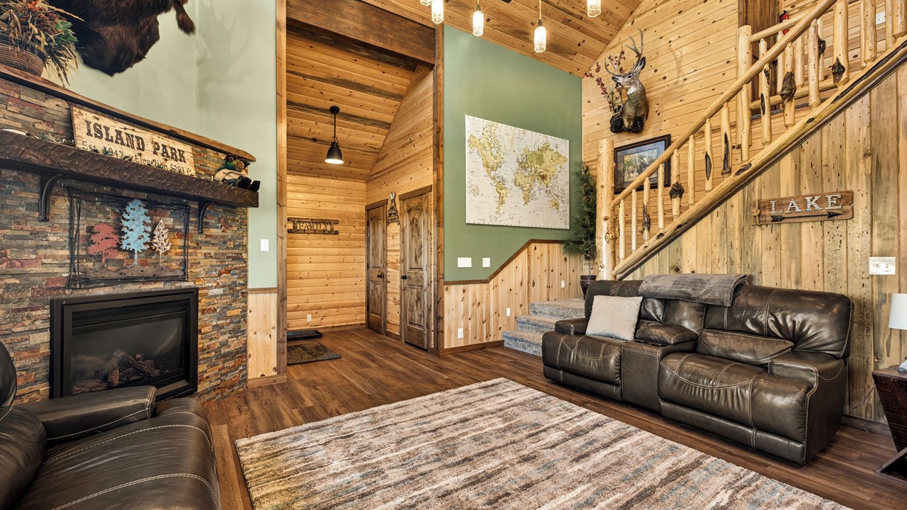 Photo of Livingroom in Island Park