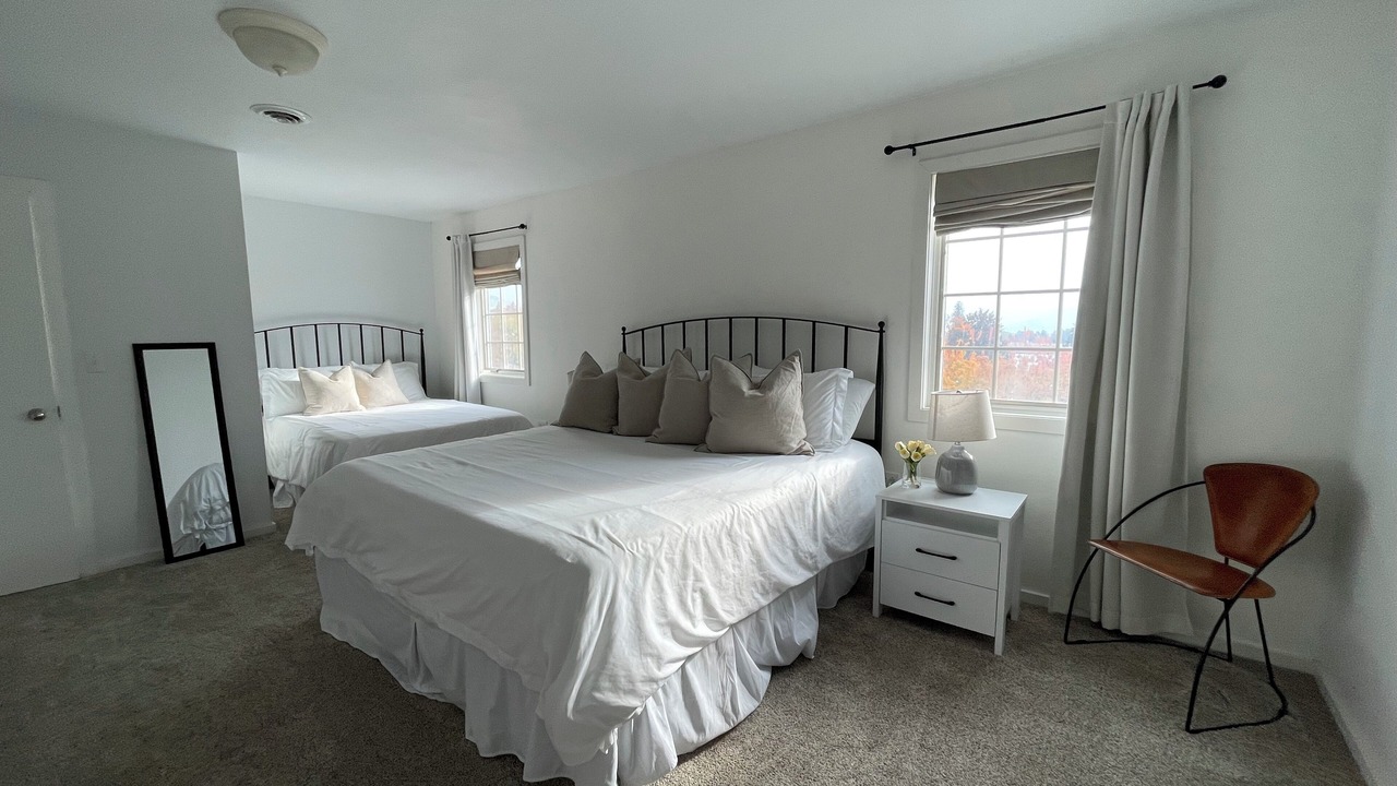 Photo of Bedroom in Manson