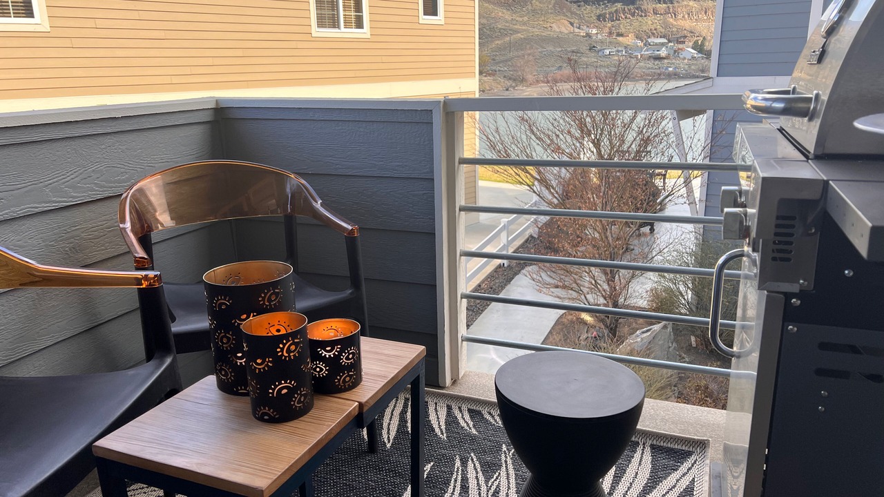 Photo of Outdoor in Sunland Estates