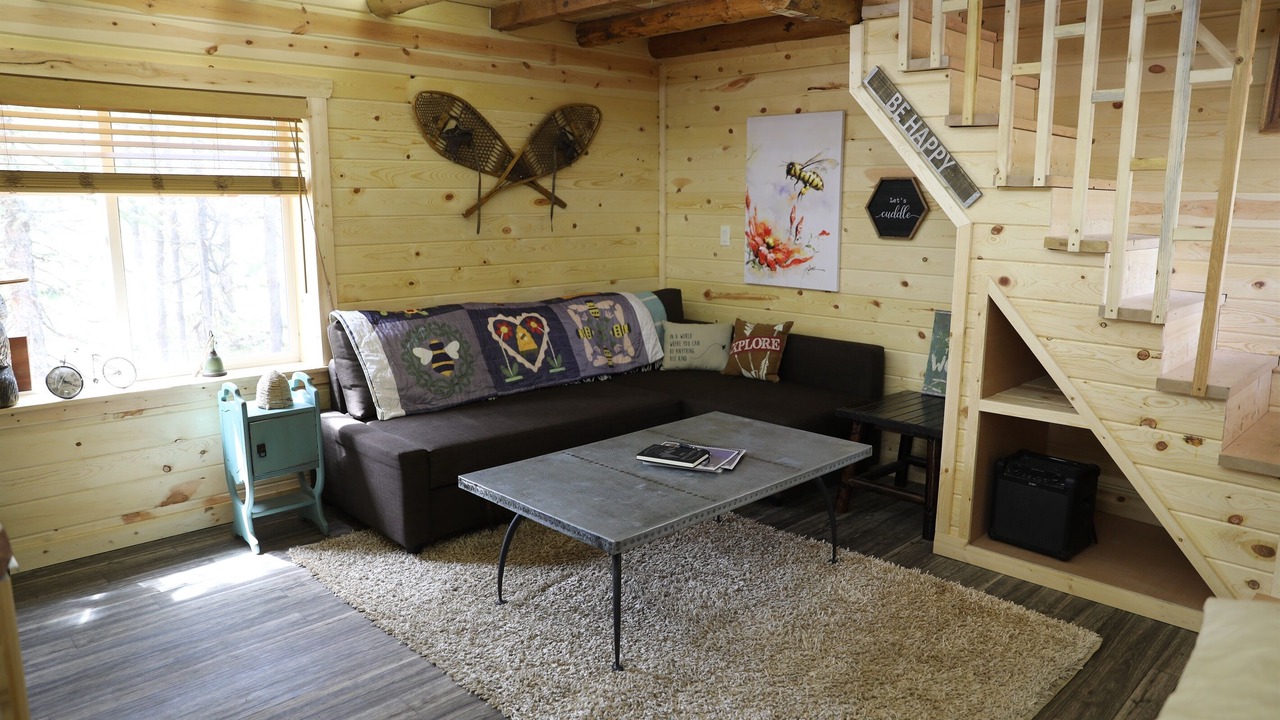 Photo of Livingroom in Island Park