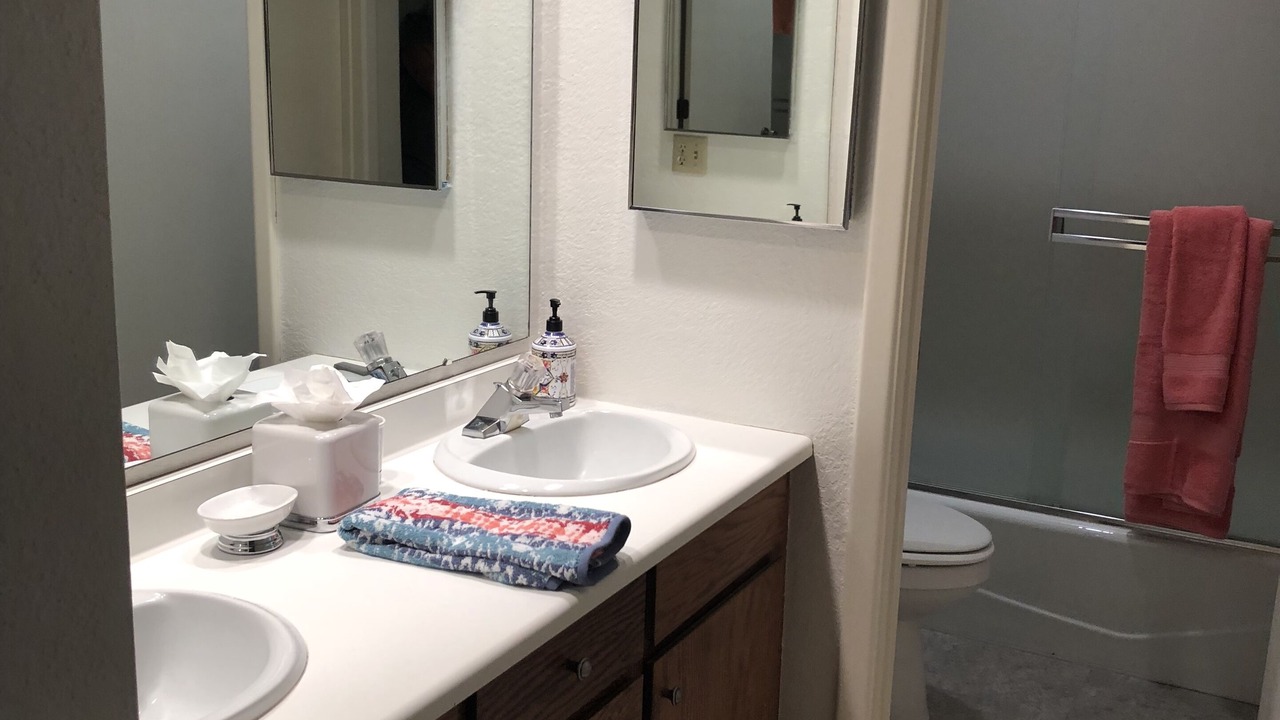 Photo of Bathroom in Elkhorn Village