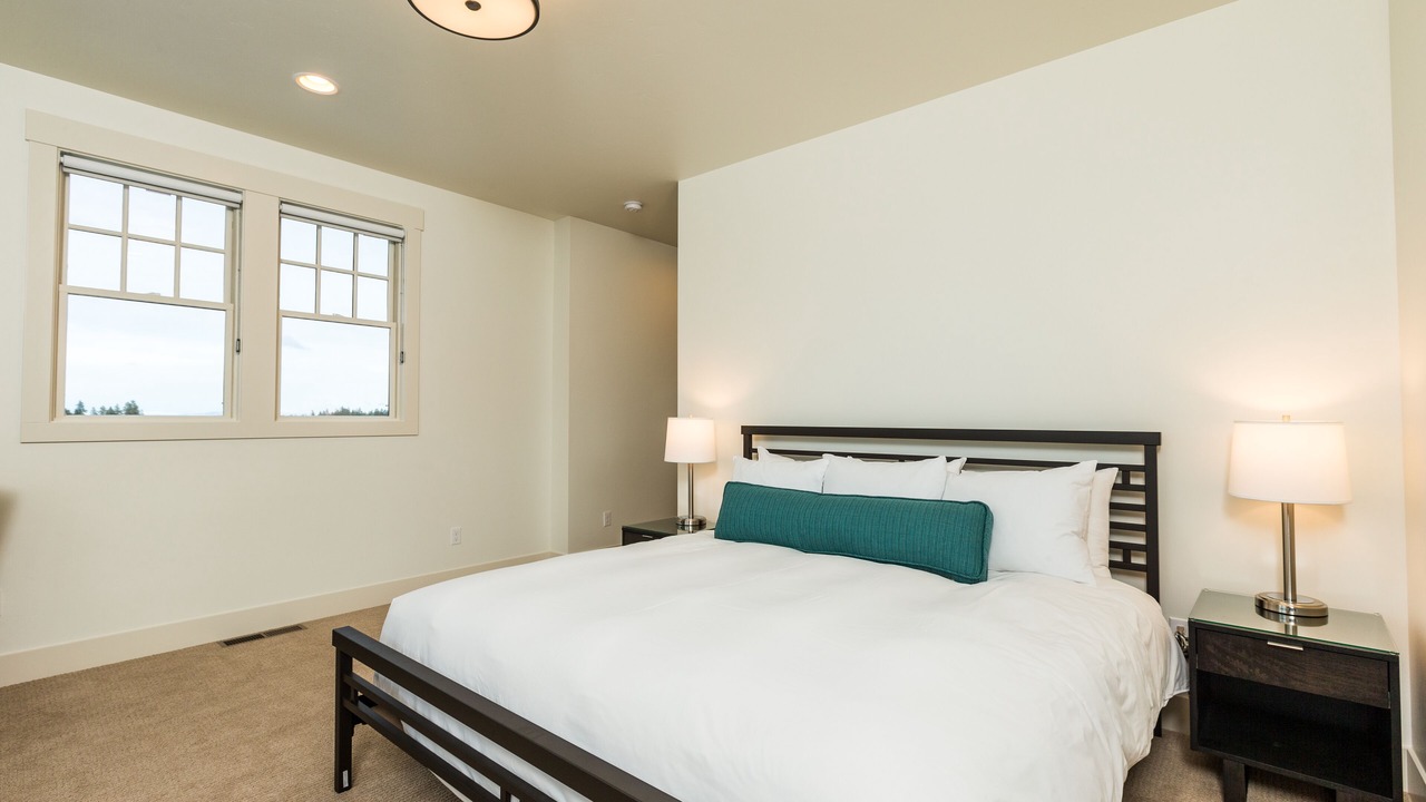 Photo of Bedroom in Bend