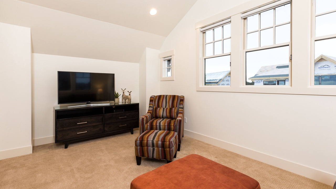 Photo of Livingroom in Bend