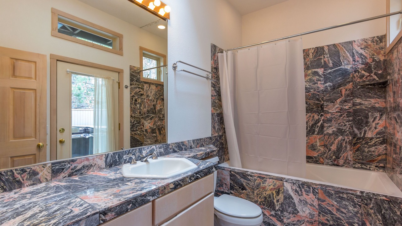 Photo of Bathroom in Sunriver