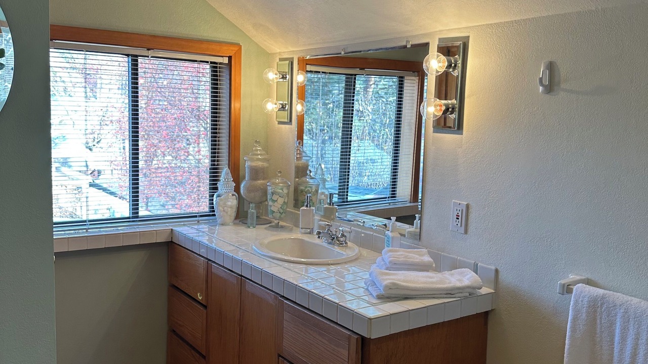 Photo of Bathroom in River West