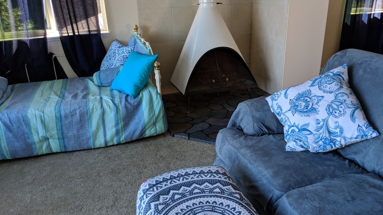 Photo of Livingroom in Lakebay