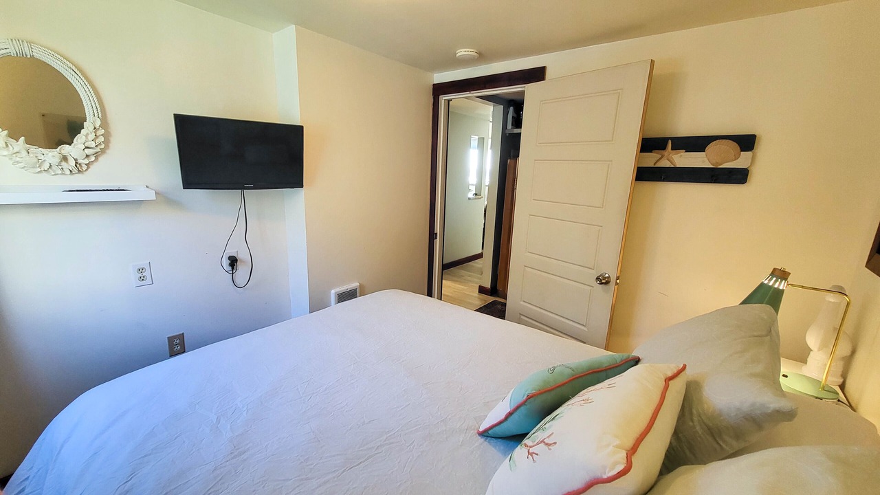 Photo of Bedroom in Yachats