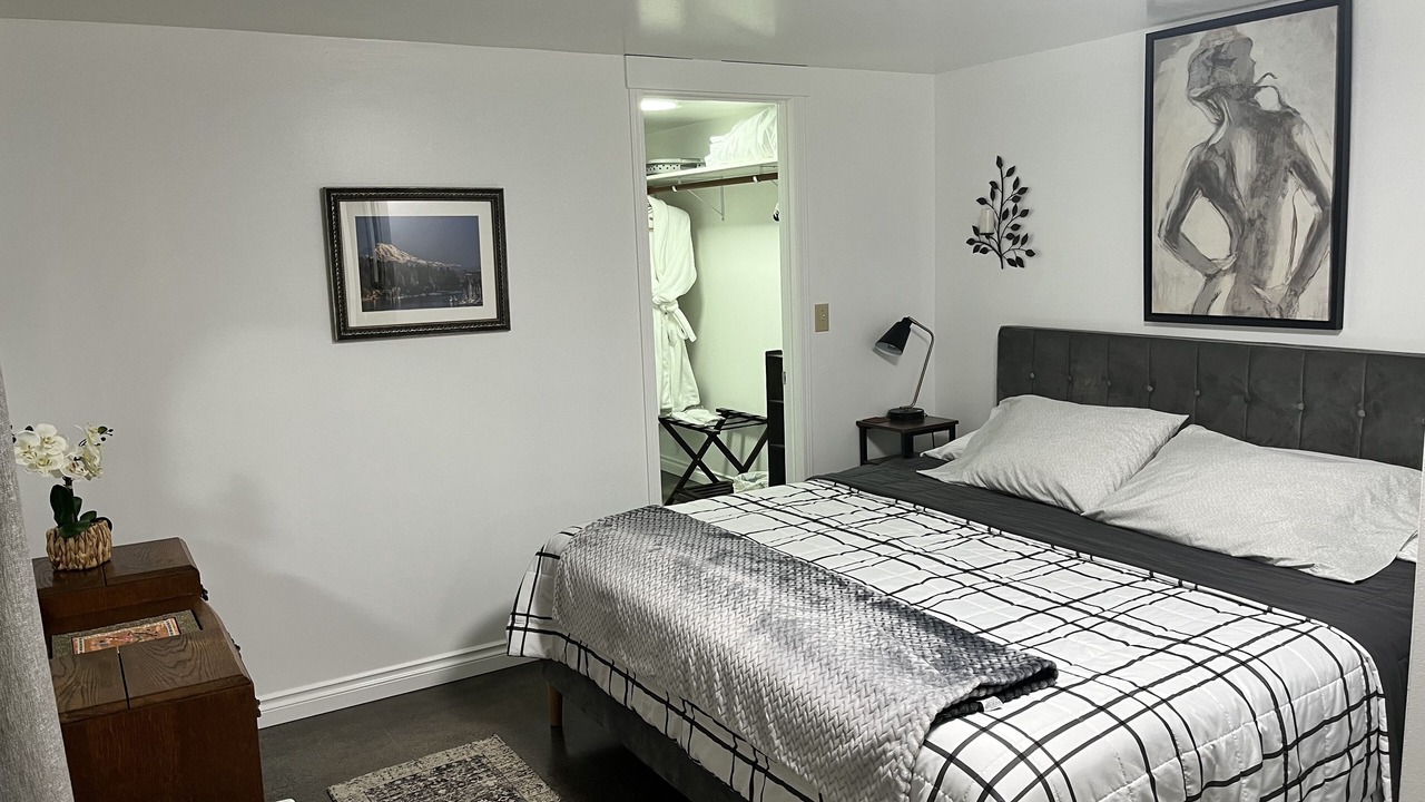 Photo of Bedroom in Gig Harbor
