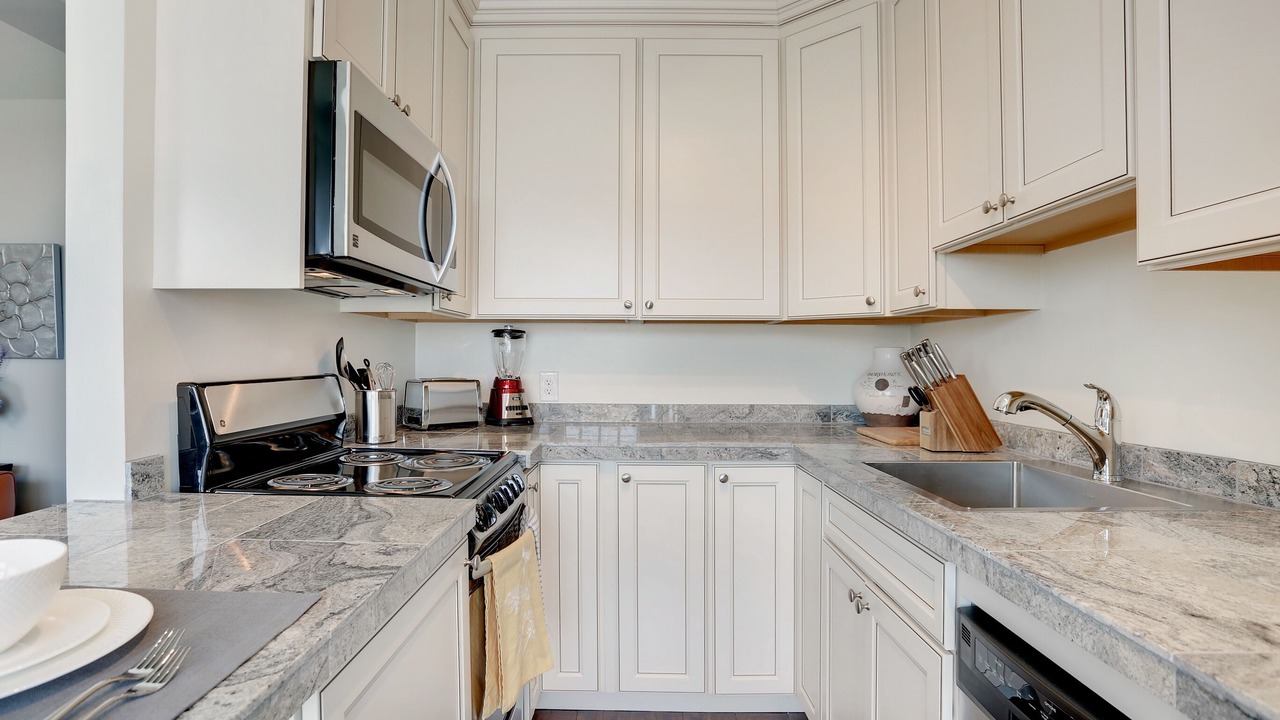Photo of Kitchen in Stadium District