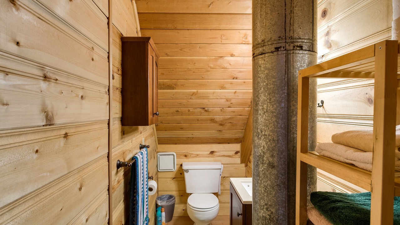 Photo of Bathroom in Ardenvoir