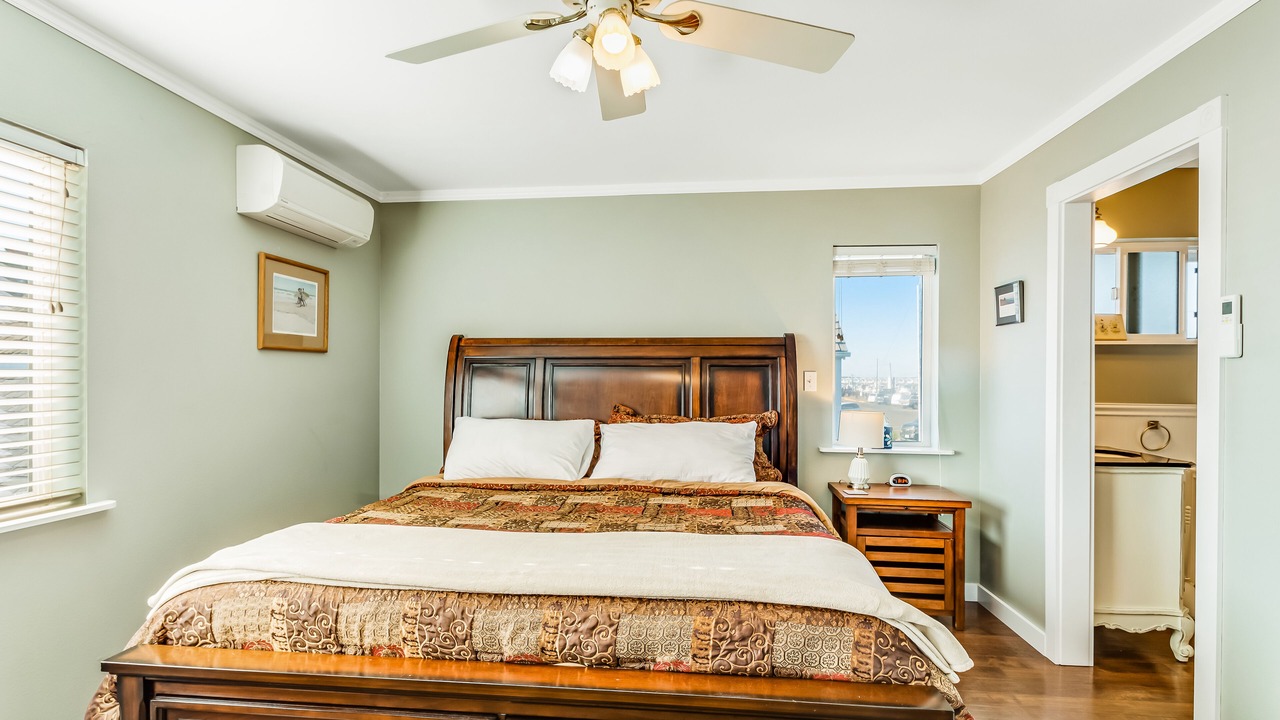 Photo of Bedroom in Westport