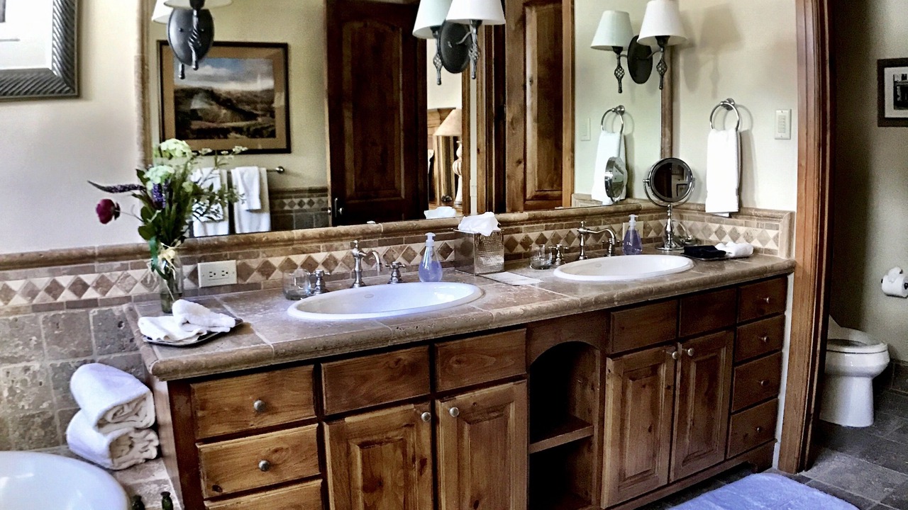 Photo of Bathroom in Warm Springs