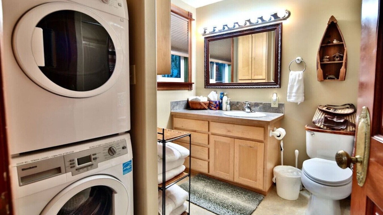 Photo of Bathroom in Beaver