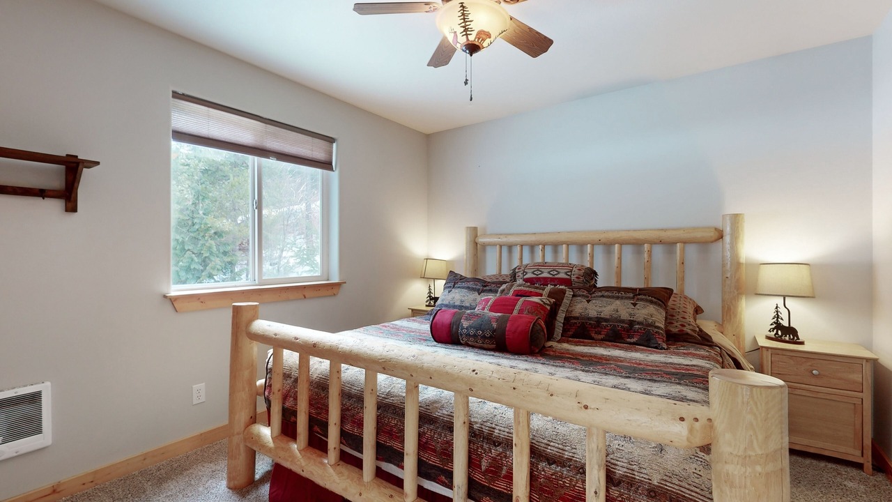 Photo of Bedroom in Cle Elum