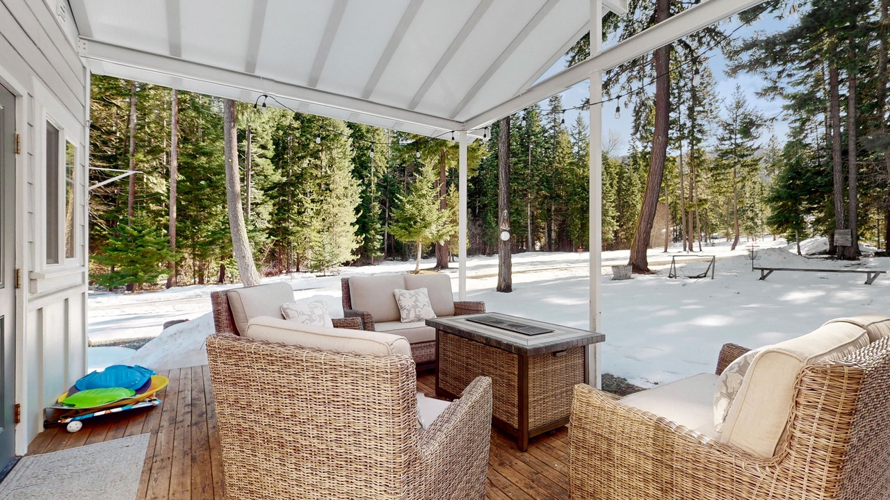 Photo of Patio Balcony in Cle Elum