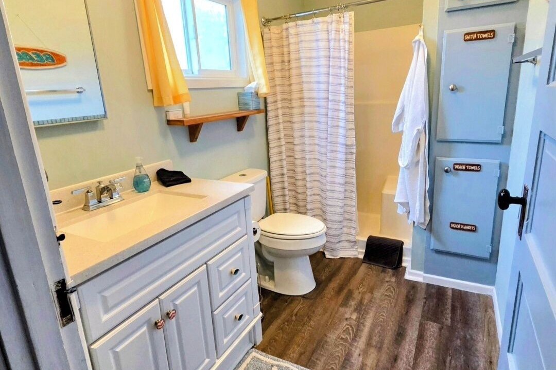 Photo of Bathroom in Rockaway Beach