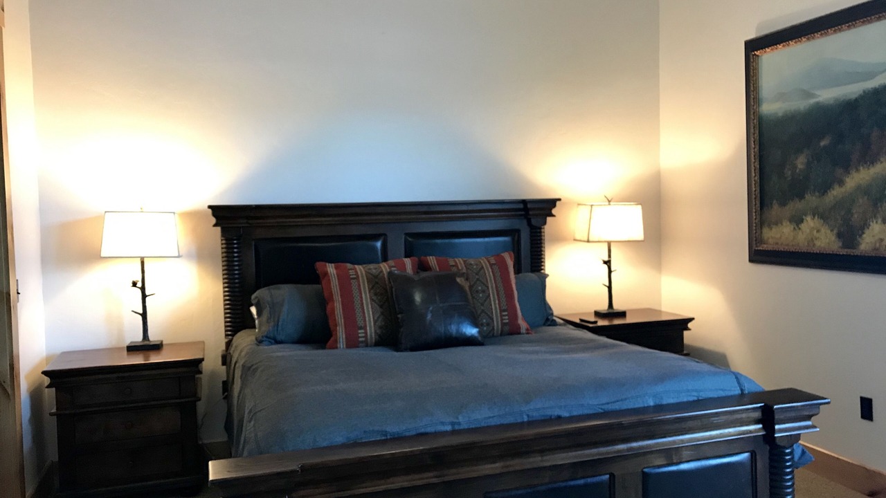 Photo of Bedroom in Victor