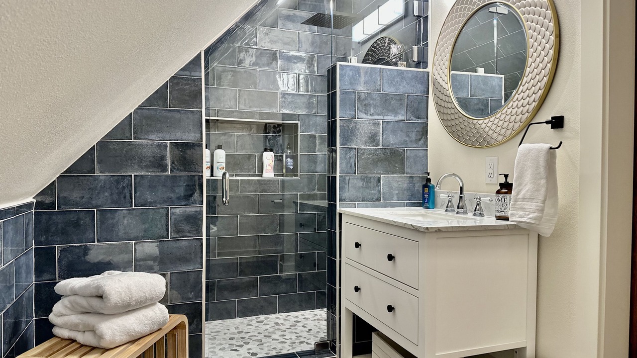 Photo of Bathroom in Lakewood