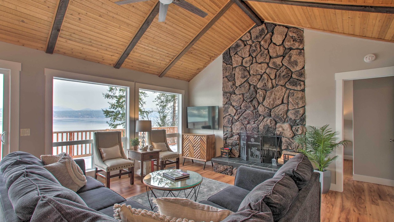 Photo of Livingroom in Hayden View Estates