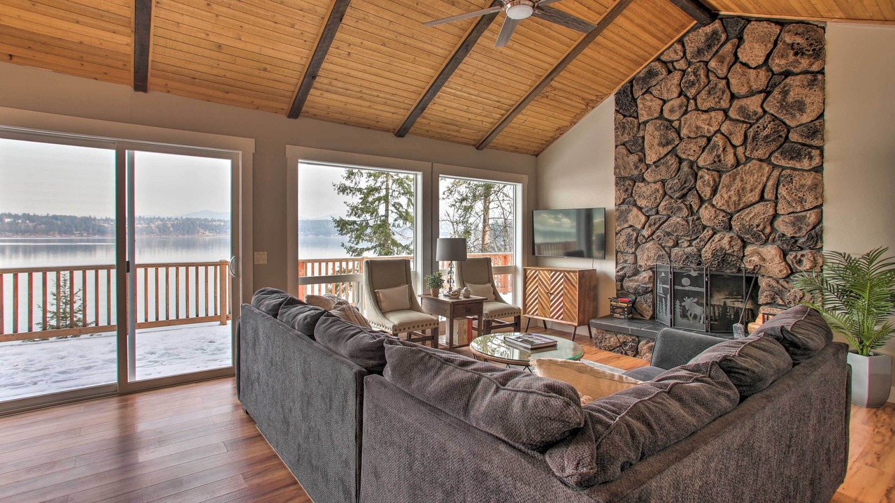 Photo of Livingroom in Hayden View Estates