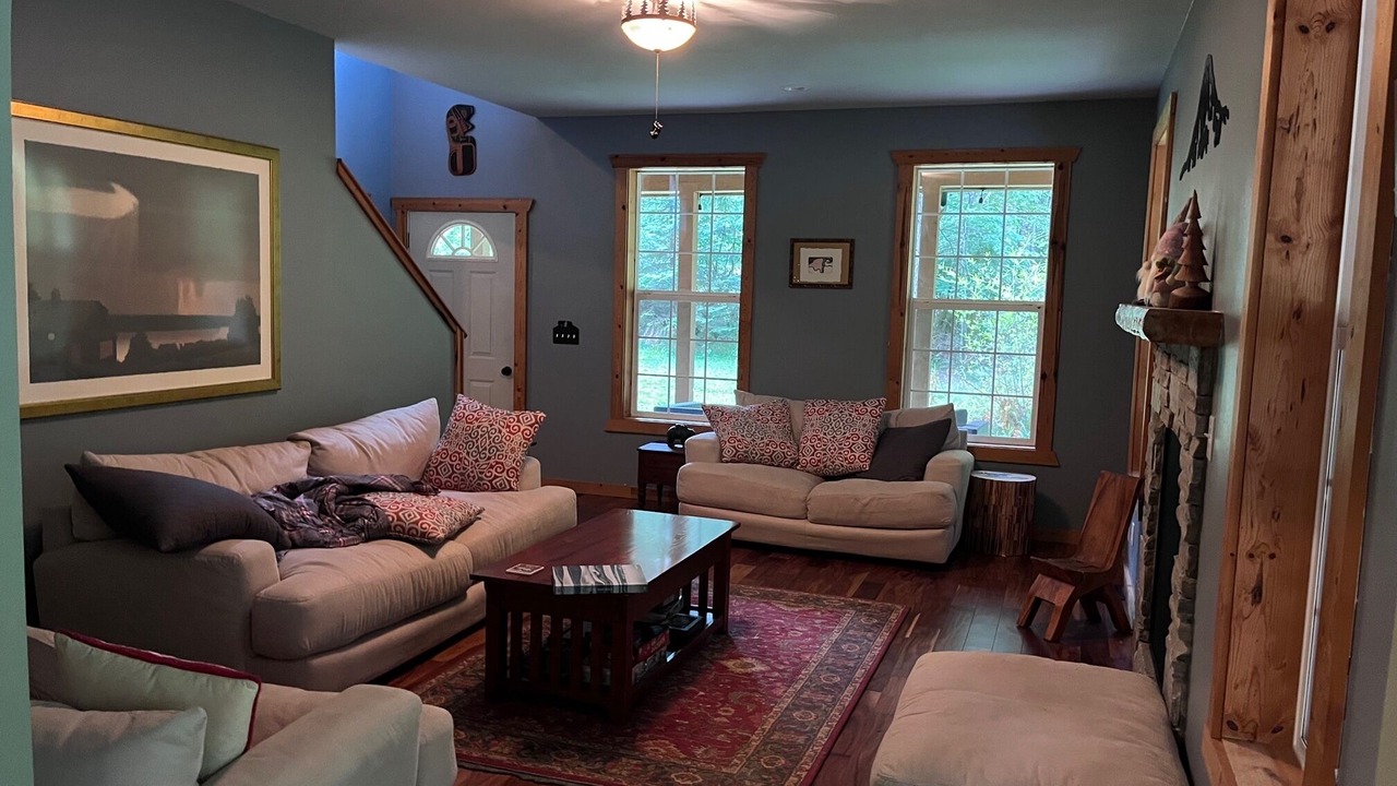 Photo of Livingroom in Enumclaw