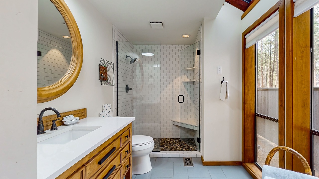 Photo of Bathroom in Black Butte Ranch