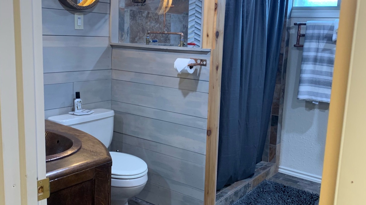 Photo of Bathroom in Baker City