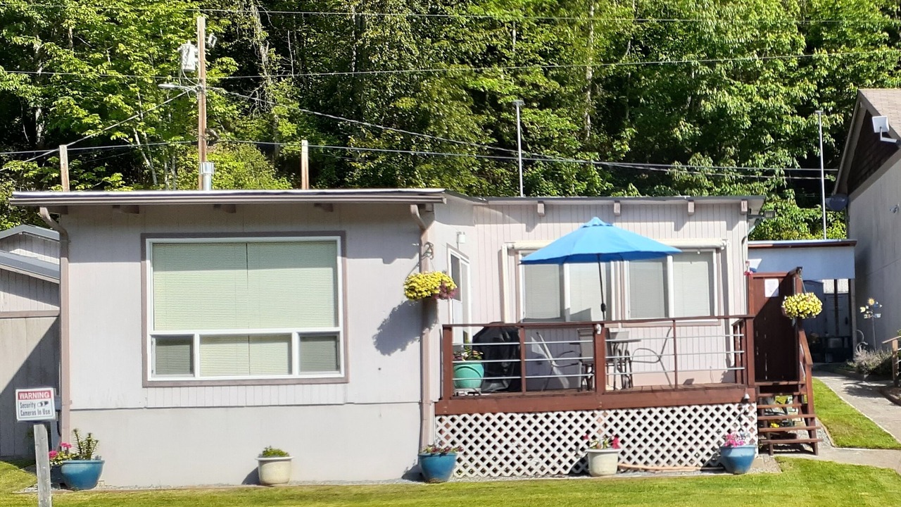 Photo of Others in Eatonville