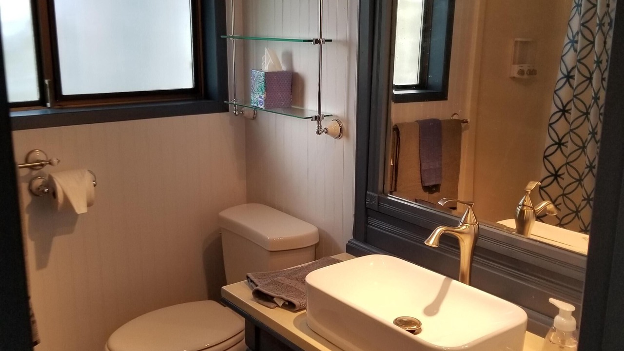 Photo of Bathroom in Rockaway Beach