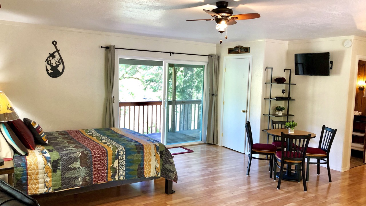 Photo of Bedroom in Trail