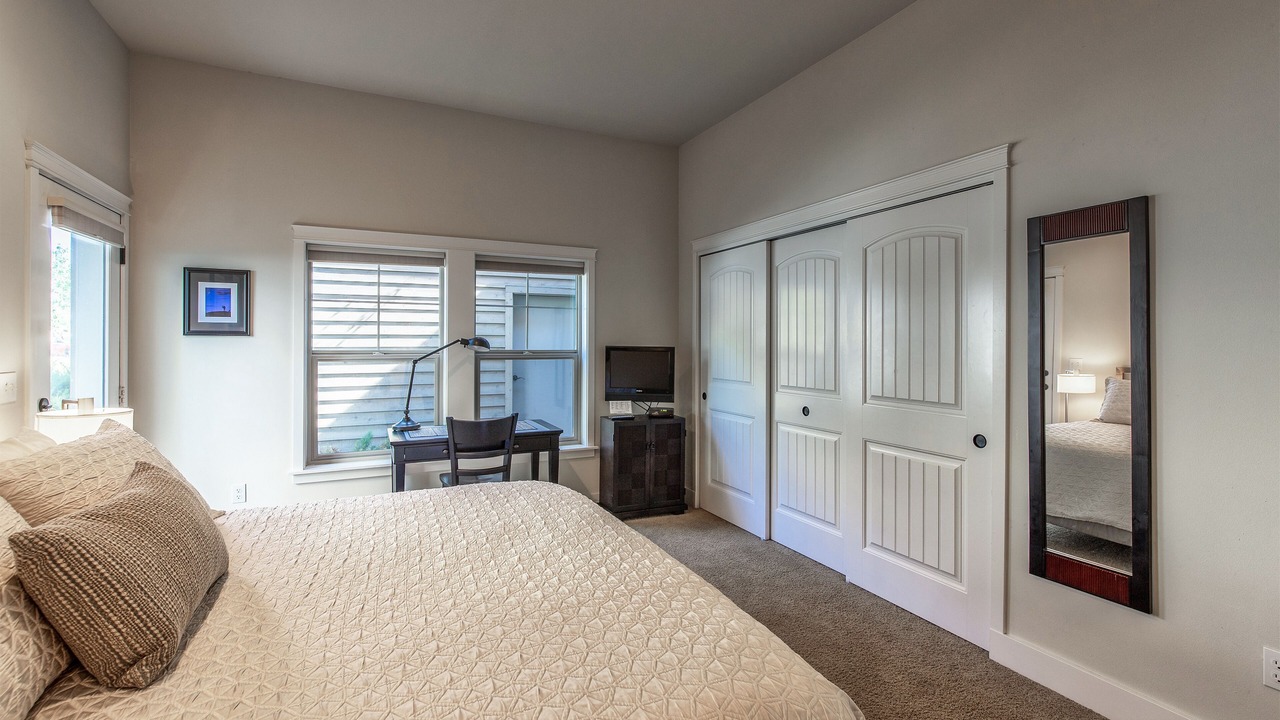 Photo of Bedroom in Dover Bay