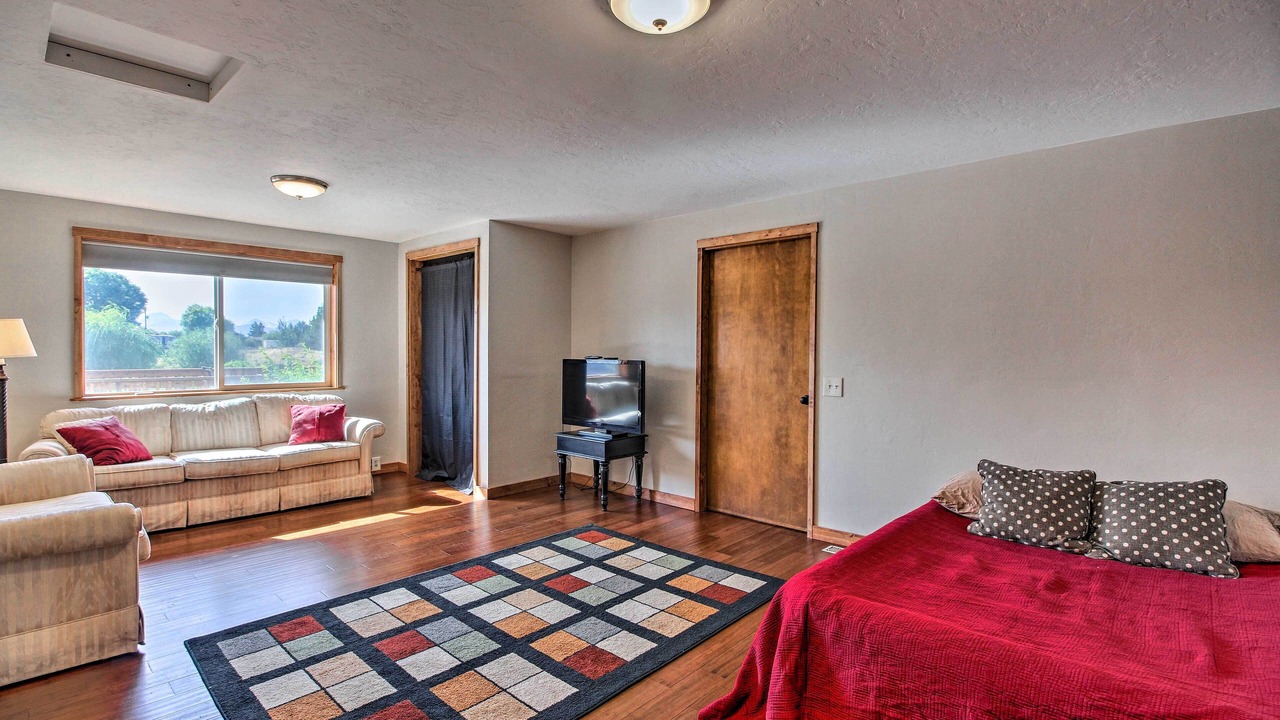 Photo of Bedroom in Bend