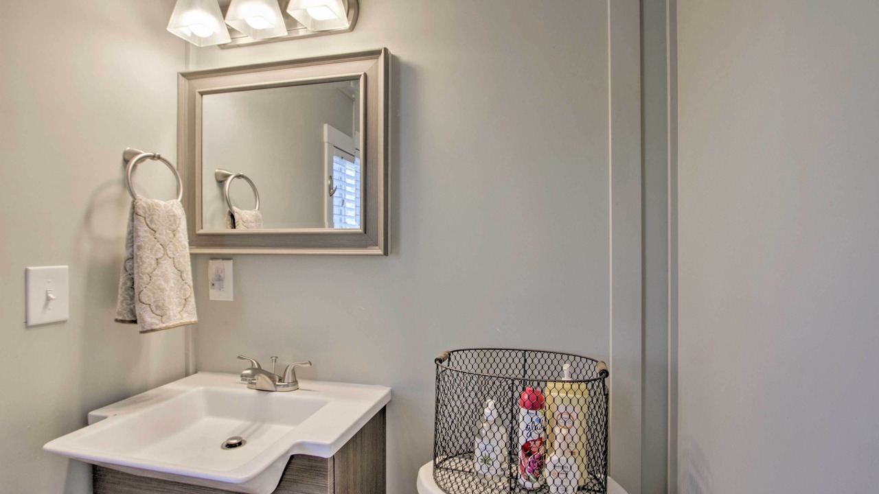Photo of Bathroom in Anderson Island
