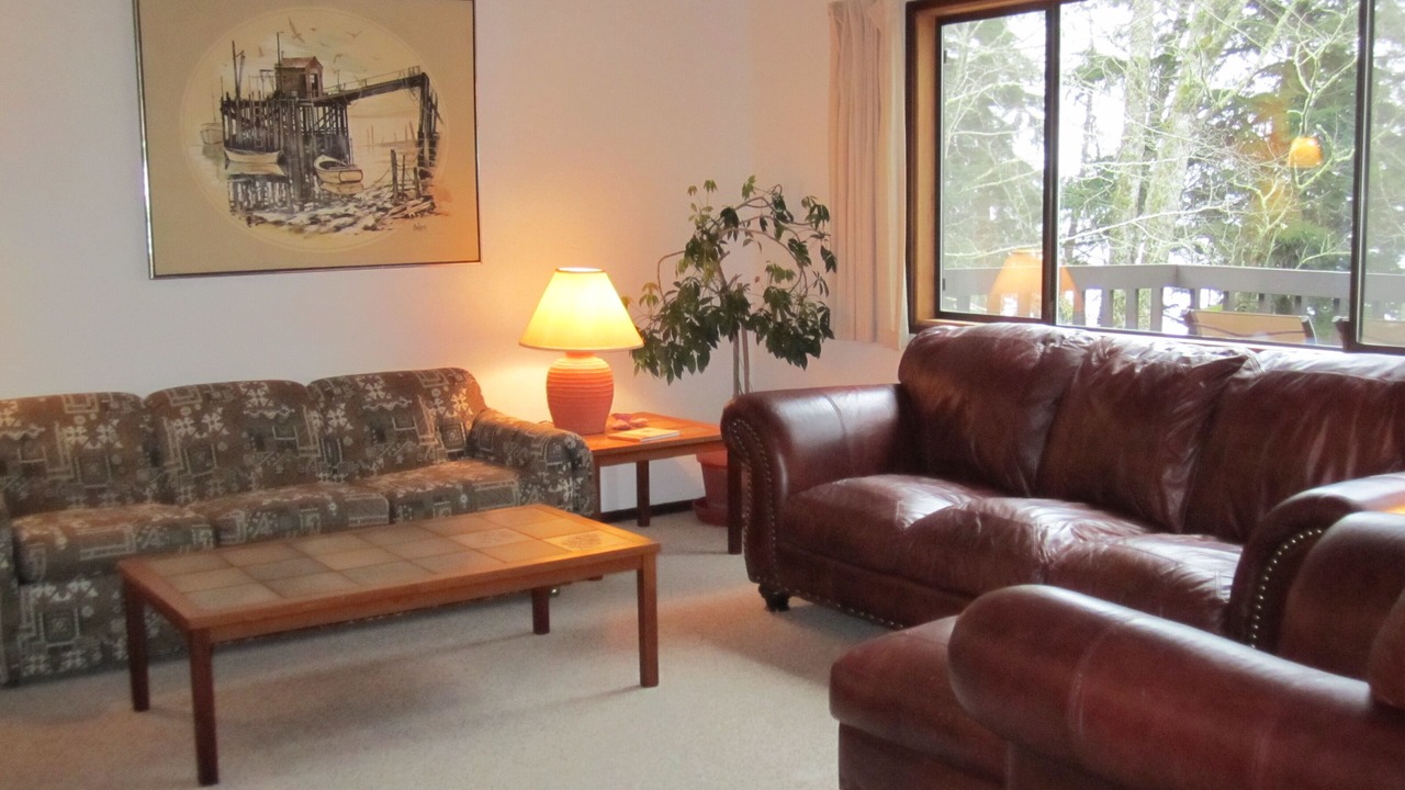 Photo of Livingroom in Sekiu