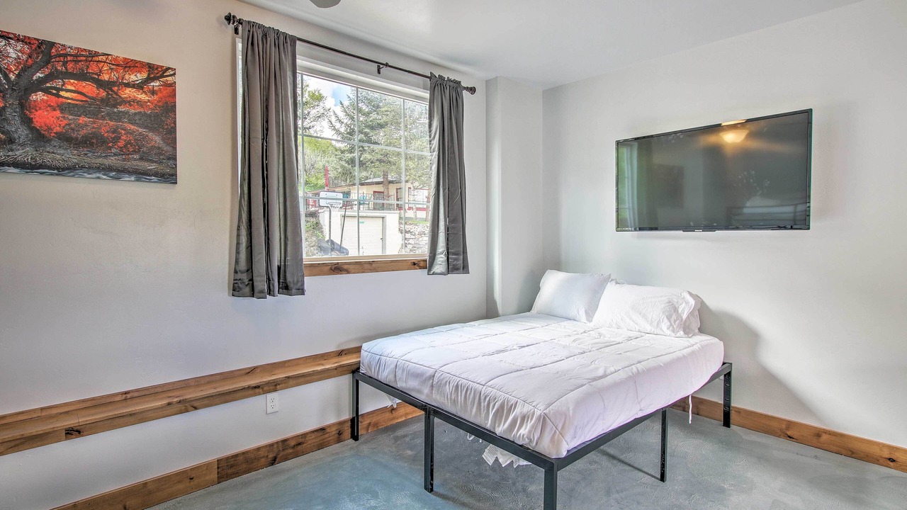 Photo of Bedroom in Lava Hot Springs