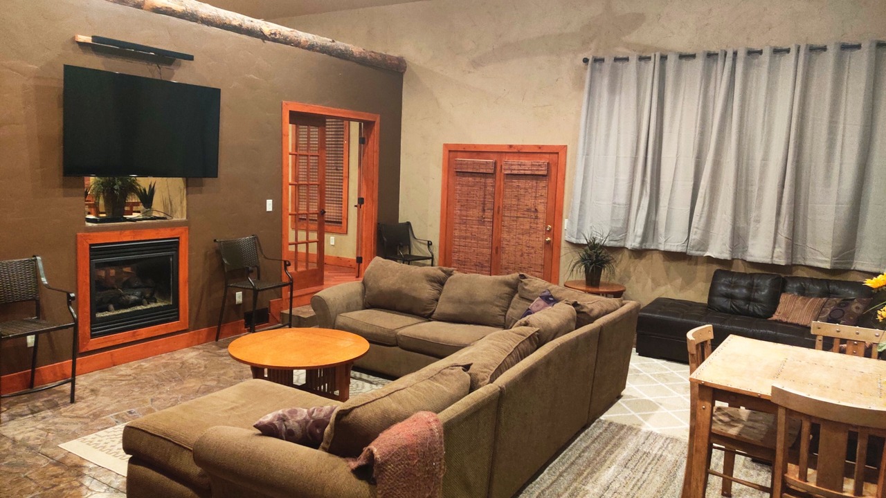 Photo of Livingroom in Garden City