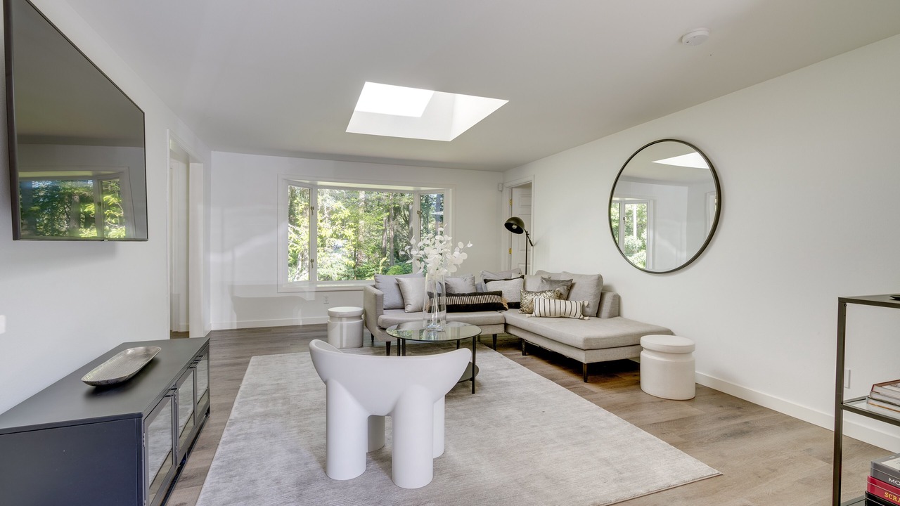 Photo of Bedroom in Woodinville